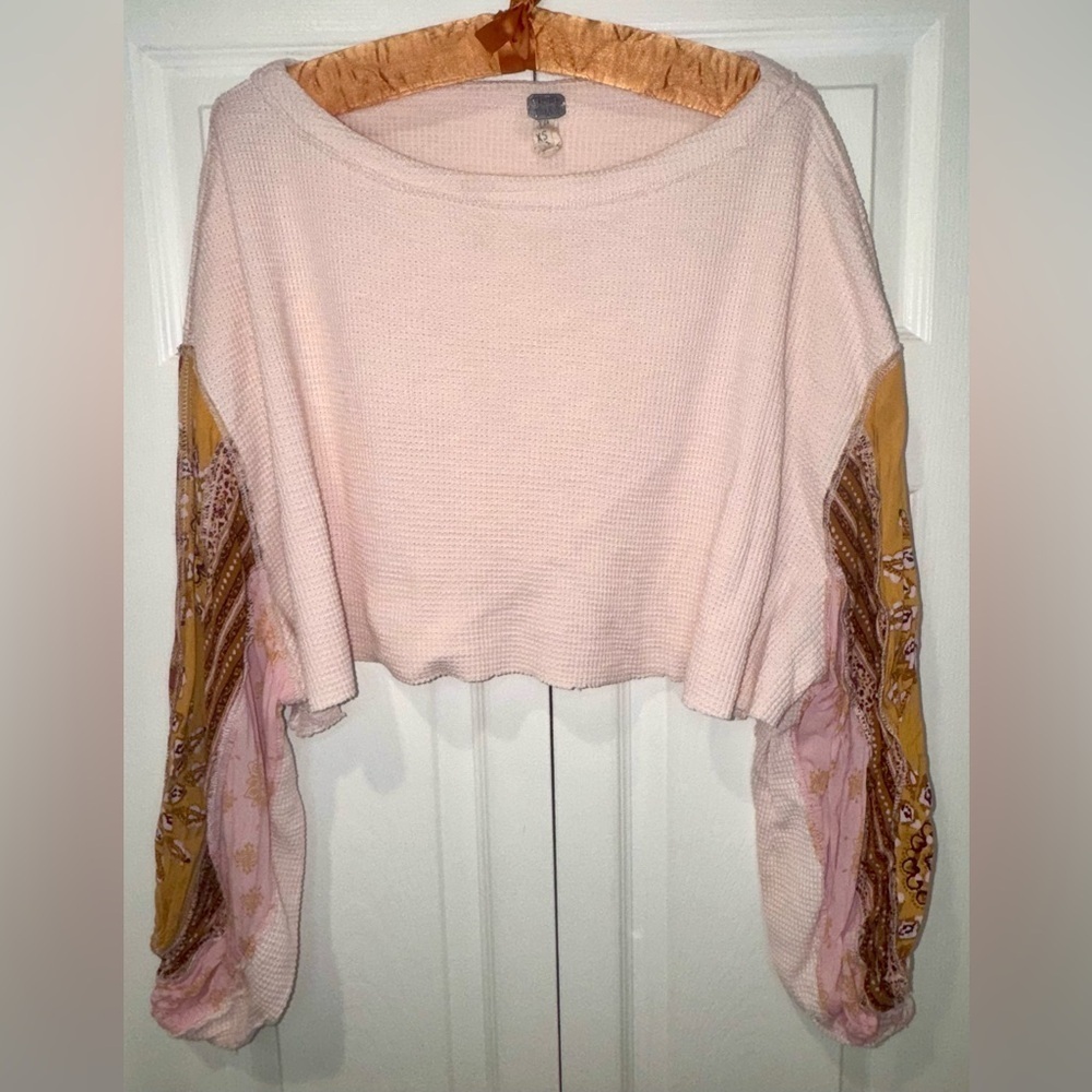 Free People Blossom Printed Balloon-Sleeve Thermal Top (altered to crop) size XS